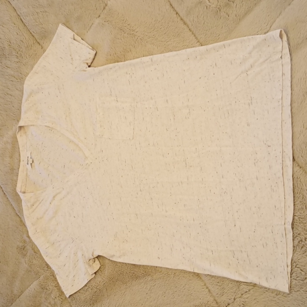 Madewell cream v-neck t-shirt size XS.